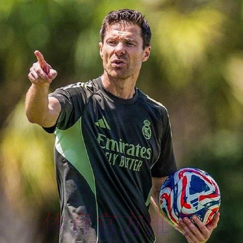 弗里克:完美结束本赛季 阿隆索执教皇马不令人吃惊